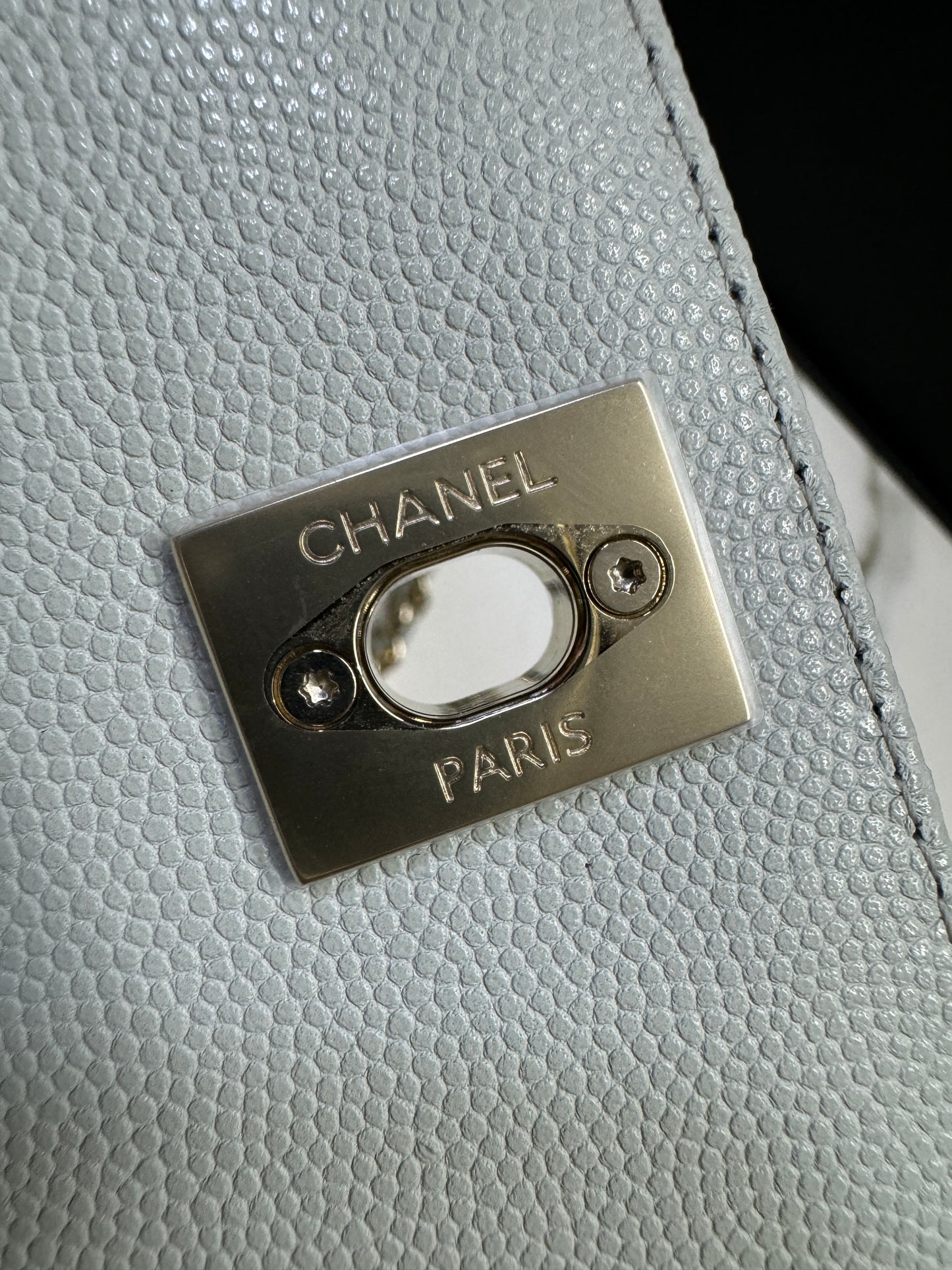 CHANEL Cocohandle 冰川藍 24P Small