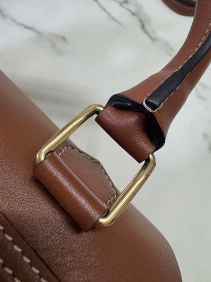 CELINE Triomphe Boston 棕色