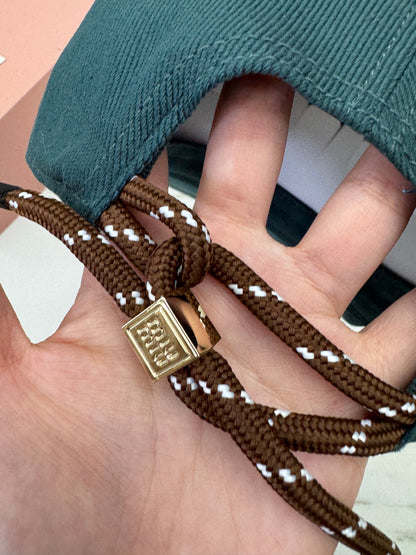 MIU MIU 軟頂鴨舌帽