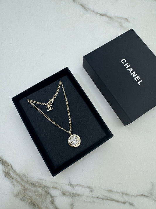 CHANEL 25A 錢幣長項鏈