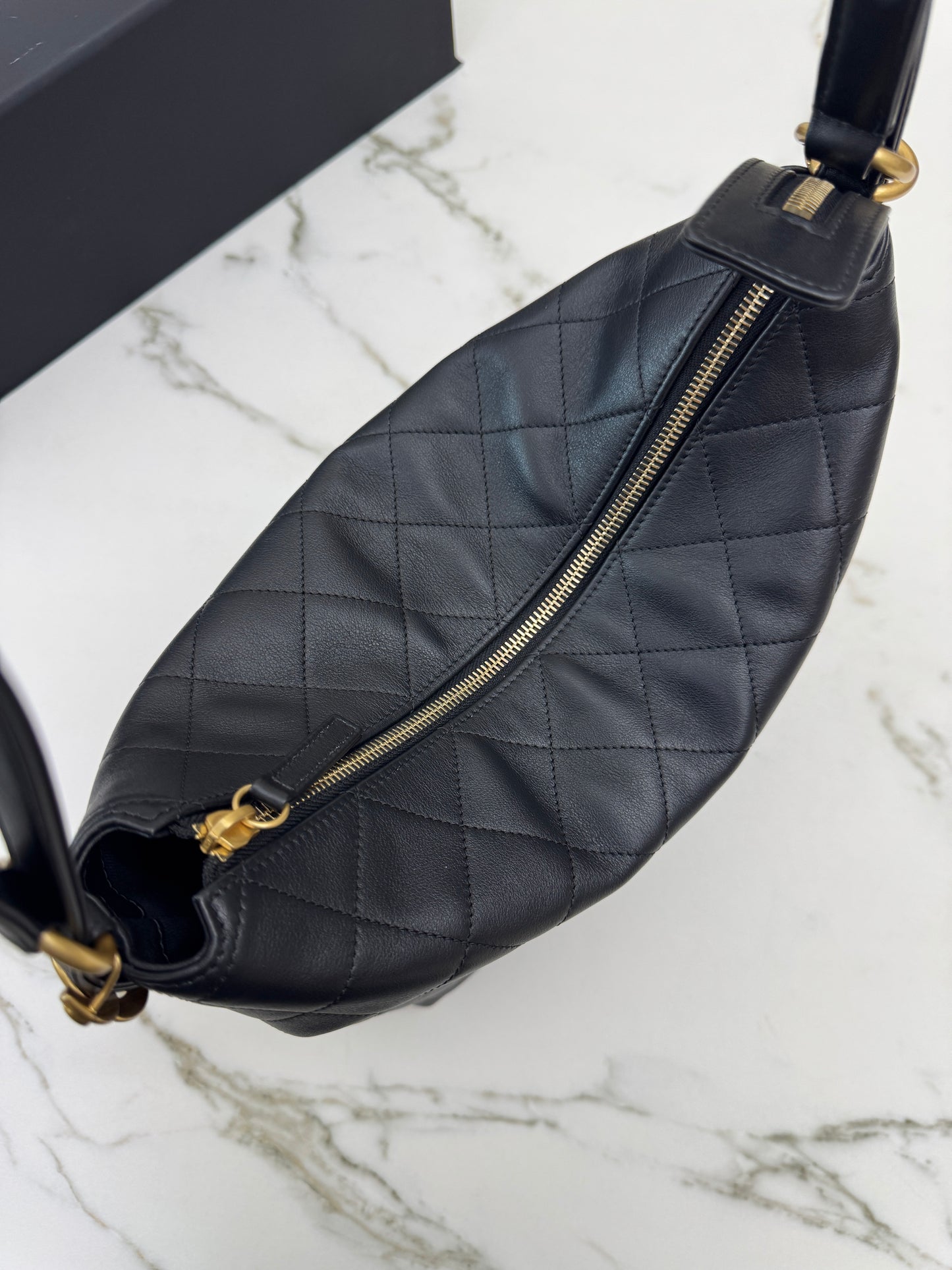 CHANEL 25S 兩用Hobo雙肩包 Medium