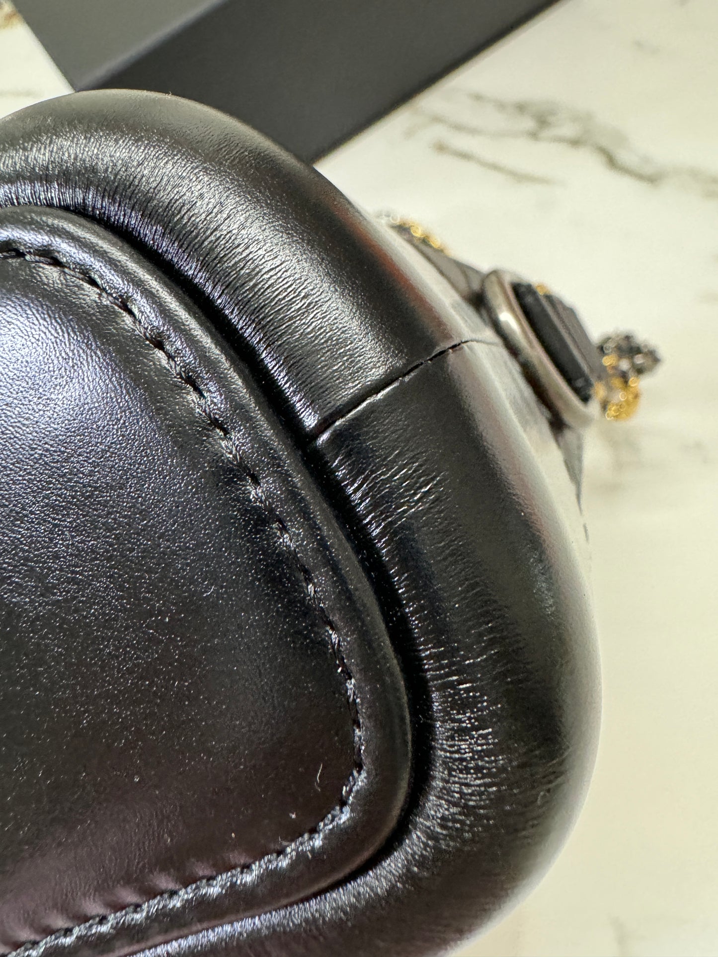 CHANEL Gabrielle 流浪Hobo Small 20cm