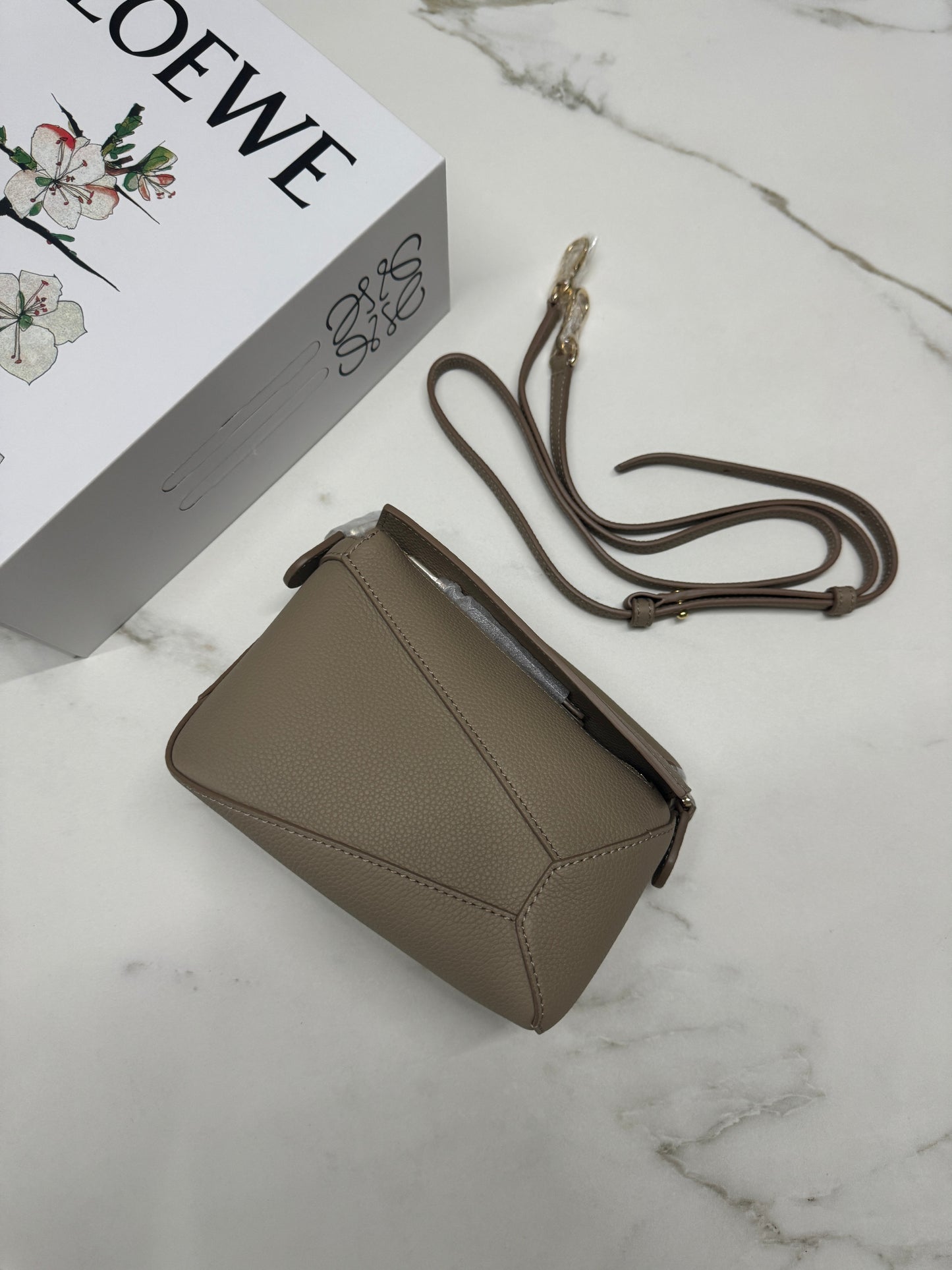 LOEWE Mini Puzzle 沙色 Sand