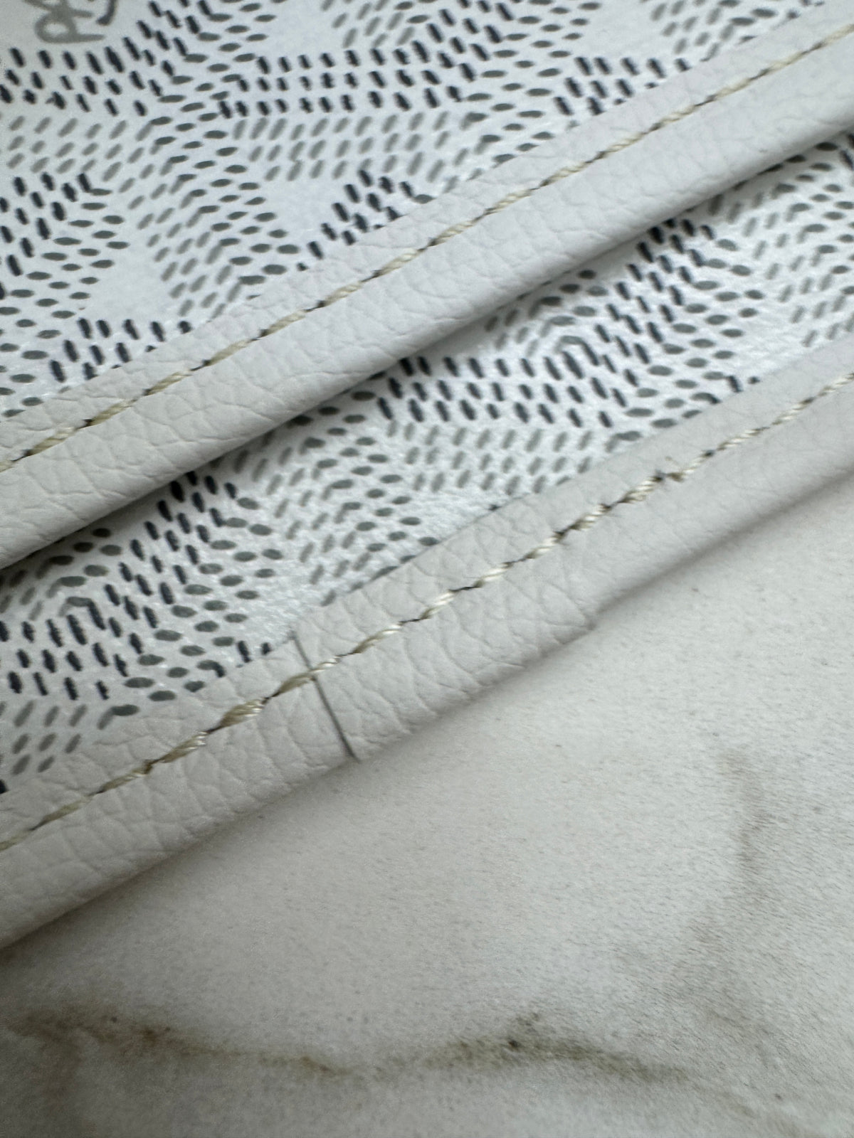 GOYARD Plumet 白色