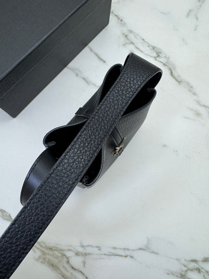 YSL LE 5 A 7 Hobo Baby