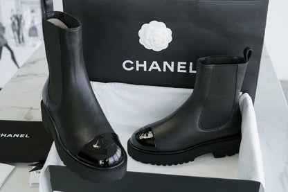 CHANEL 厚底切爾西 Chelsea Boots 漆皮拼牛皮