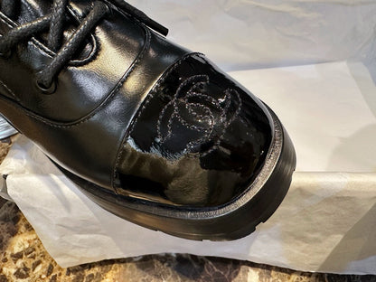 CHANEL 鏈條馬丁靴 23b 可拆卸鏈條￼