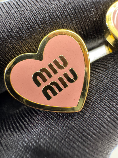 MIU MIU 粉紅色愛心耳環