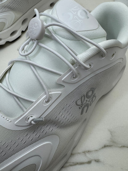 LOEWE X ON 8.0 Sneaker 白色