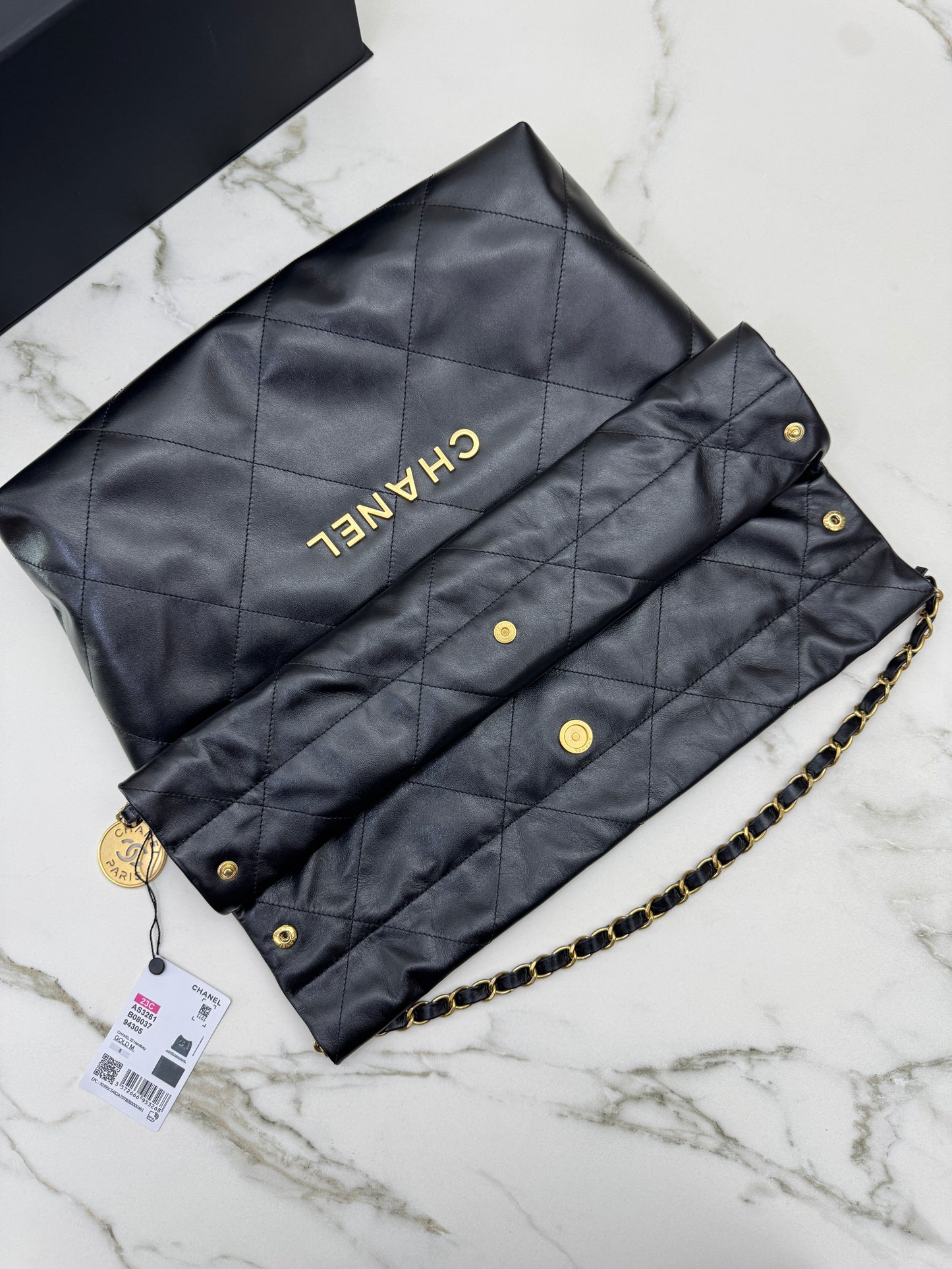 CHANEL 22Bag Medium 黑金