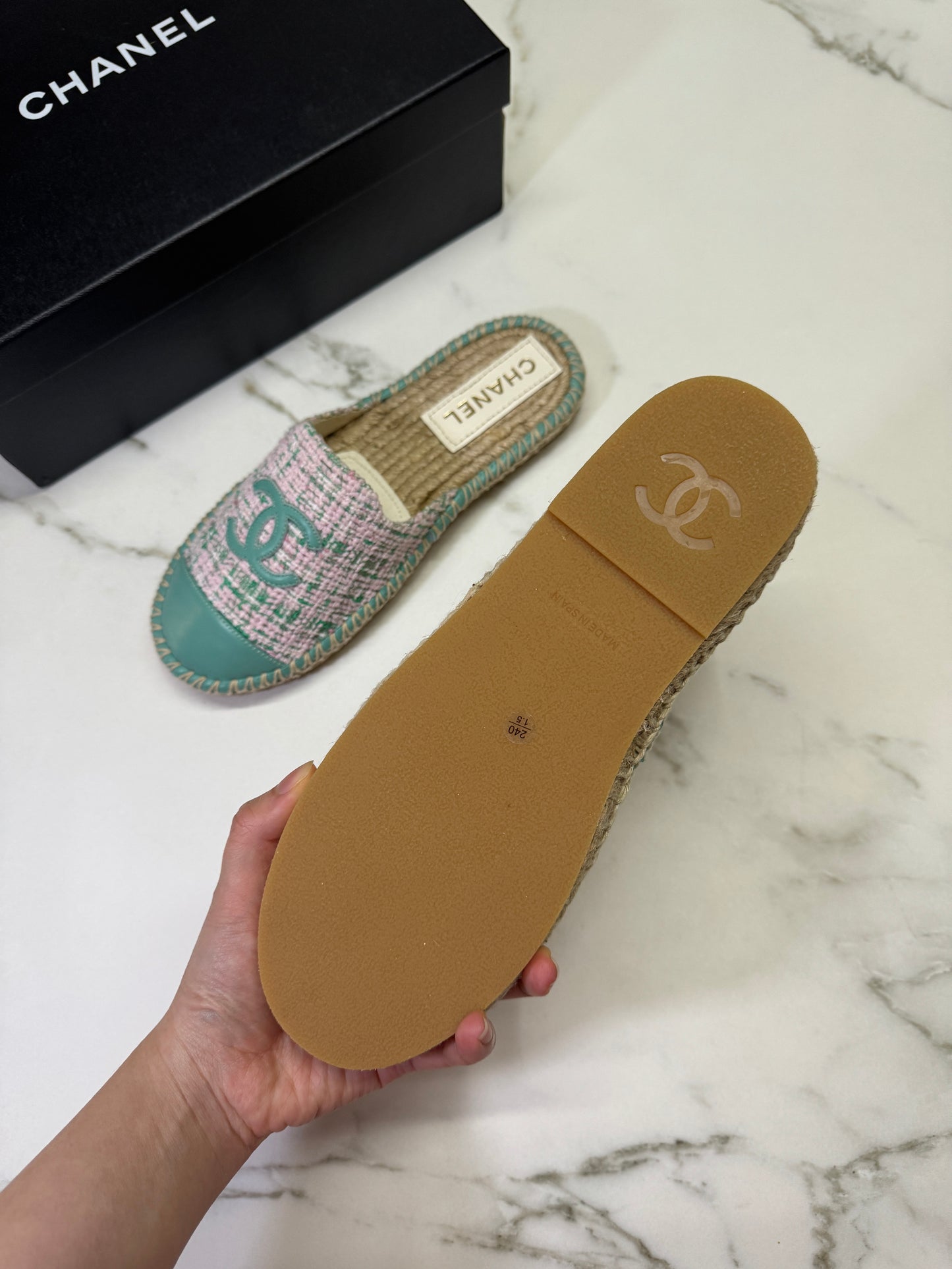 CHANEL 漁夫半拖 軟呢粉紅色拼綠色