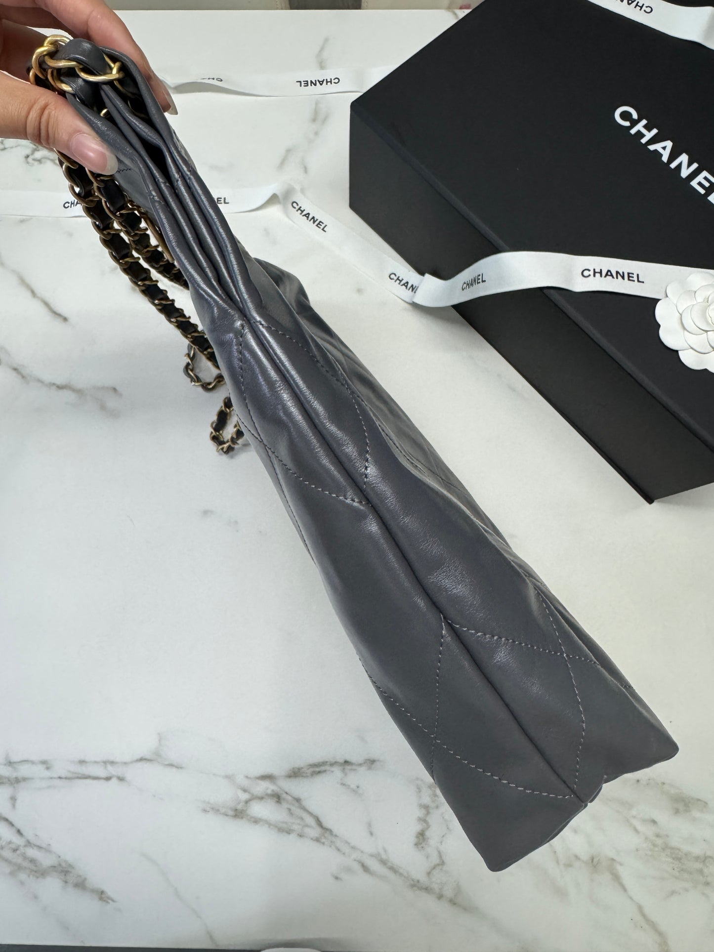 CHANEL 22Bag 小號 深灰色