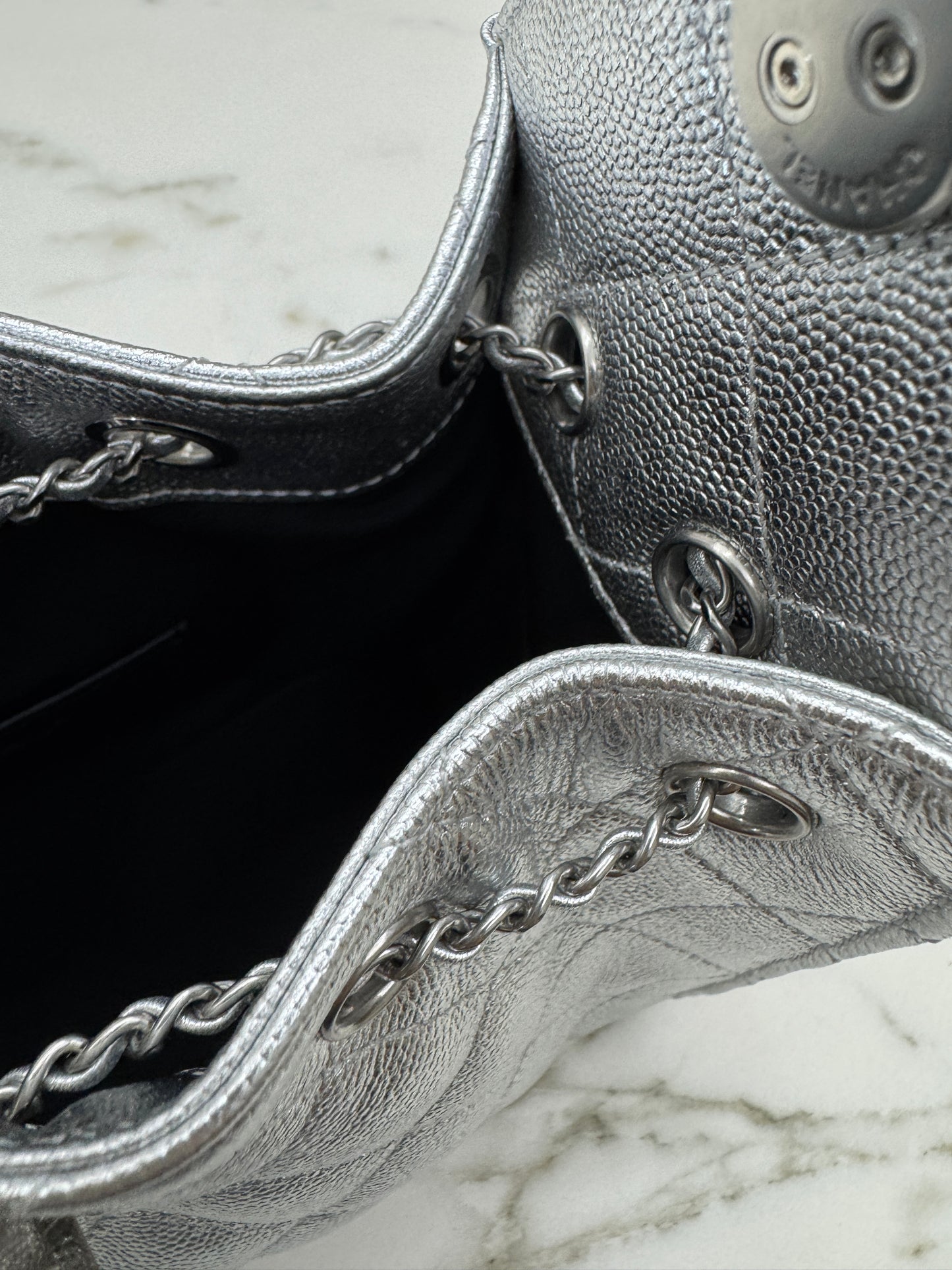 CHANEL Mini 25 Bag 銀色荔枝皮銀扣 Silver Caviar Calfskin PHW