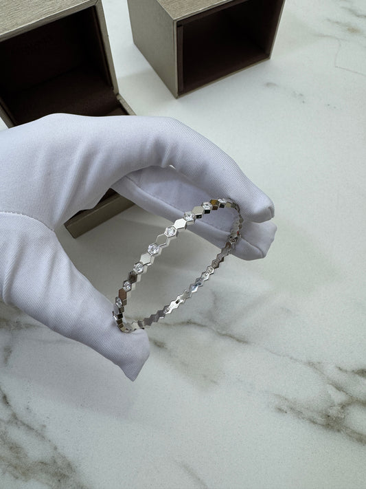 CHAUMET Bee My Love 半鑽白金色手鐲