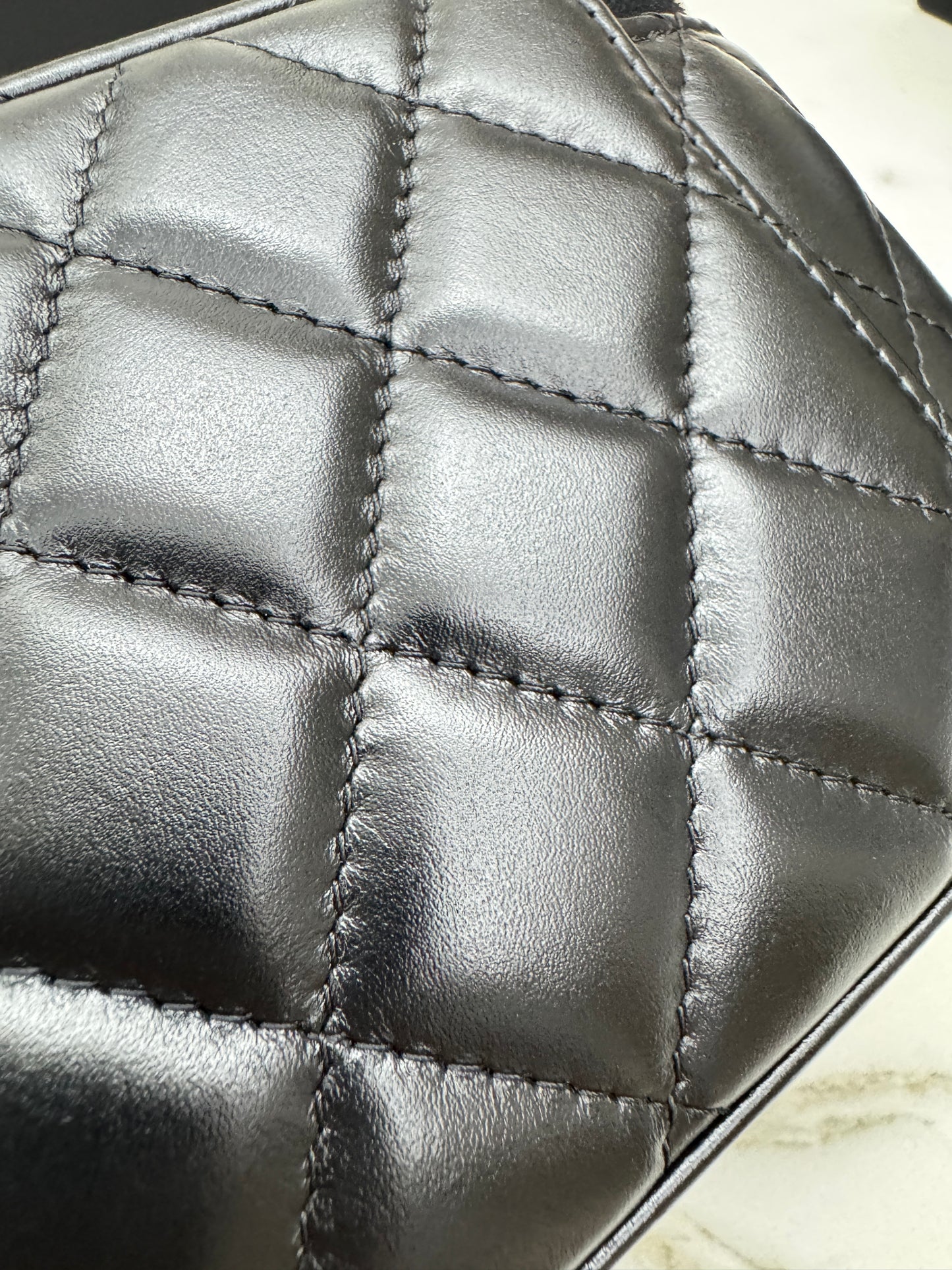 CHANEL 25S 雙金珠長盒子 Vanity