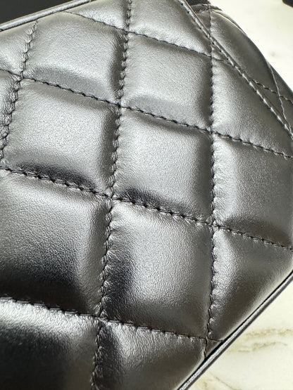 CHANEL 25S 雙金珠長盒子 Vanity