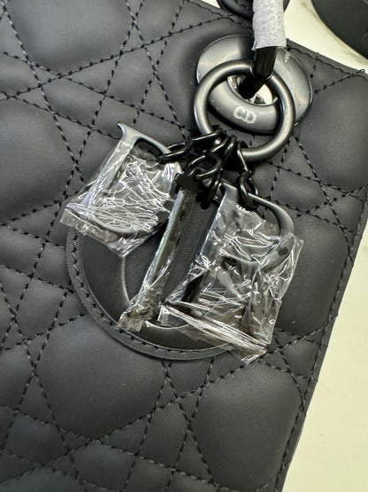 DIOR Lady 4格 磨砂黑 Small