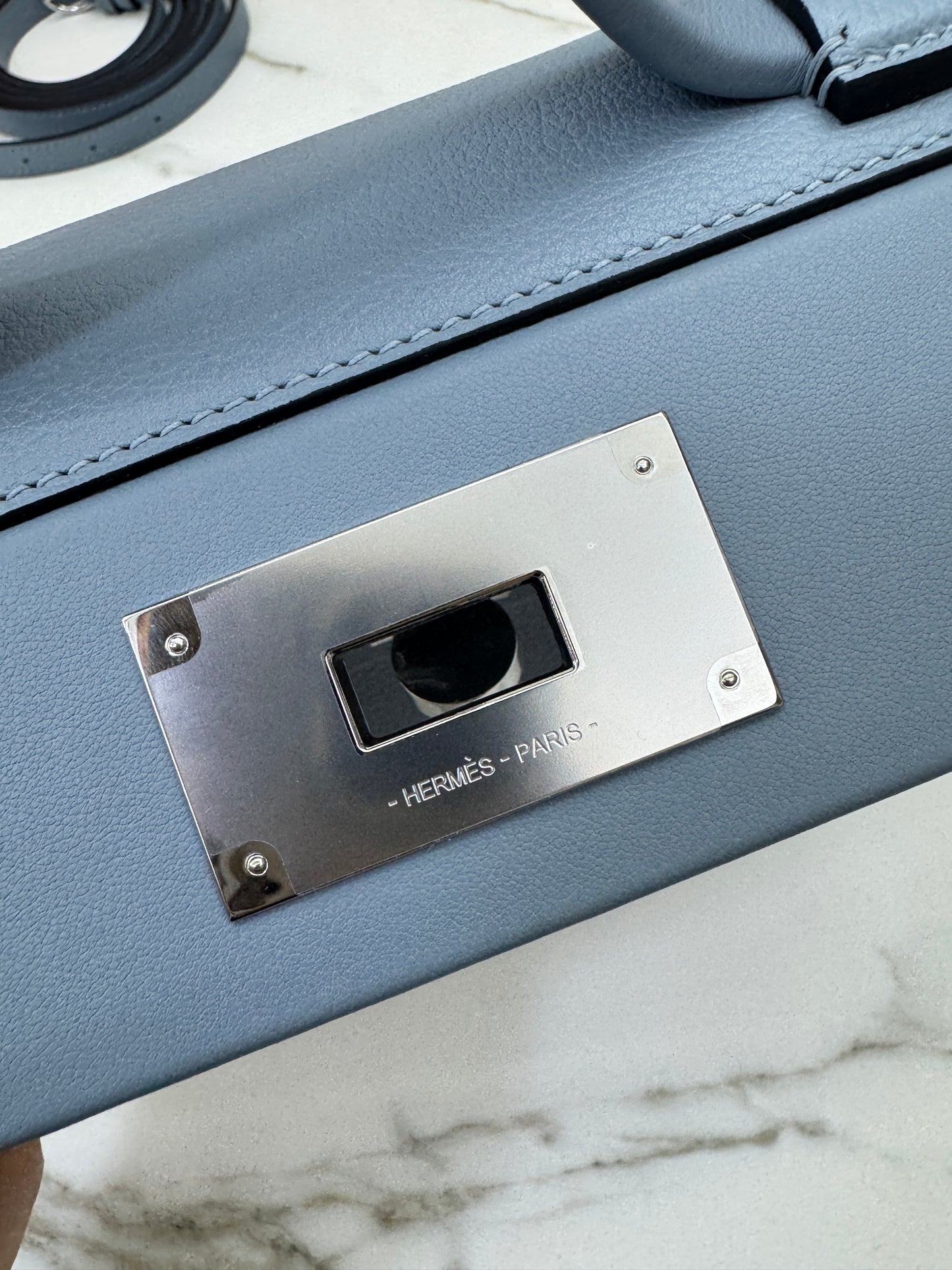 HERMES Mini 2424 亞麻藍銀扣 Evercolor Blue Lin PHW