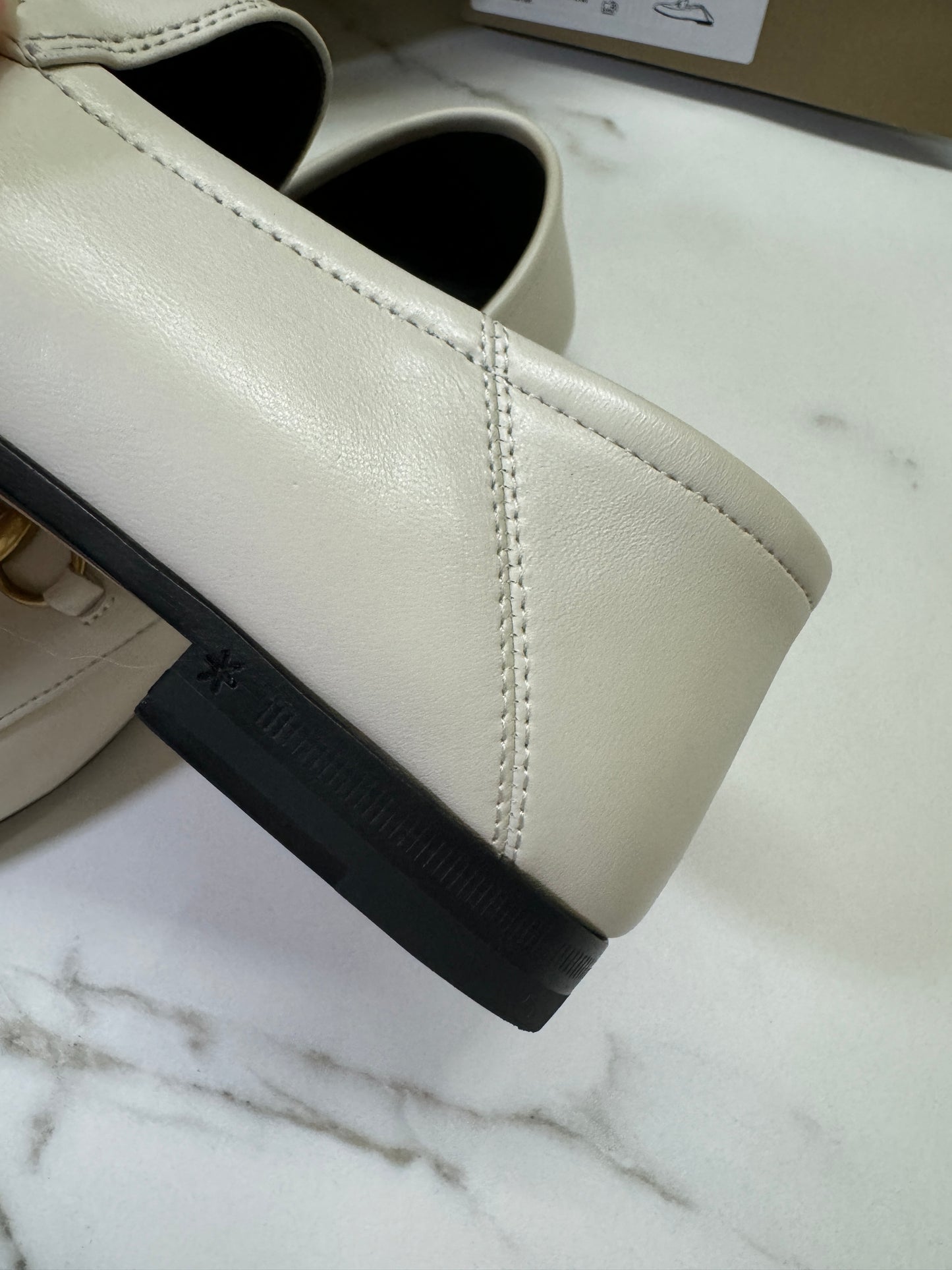 GUCCI Loafers 踩跟樂福鞋 奶白色