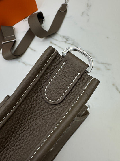 HERMES Evelyne 23 大象灰銀扣 Etoupe TC PHW
