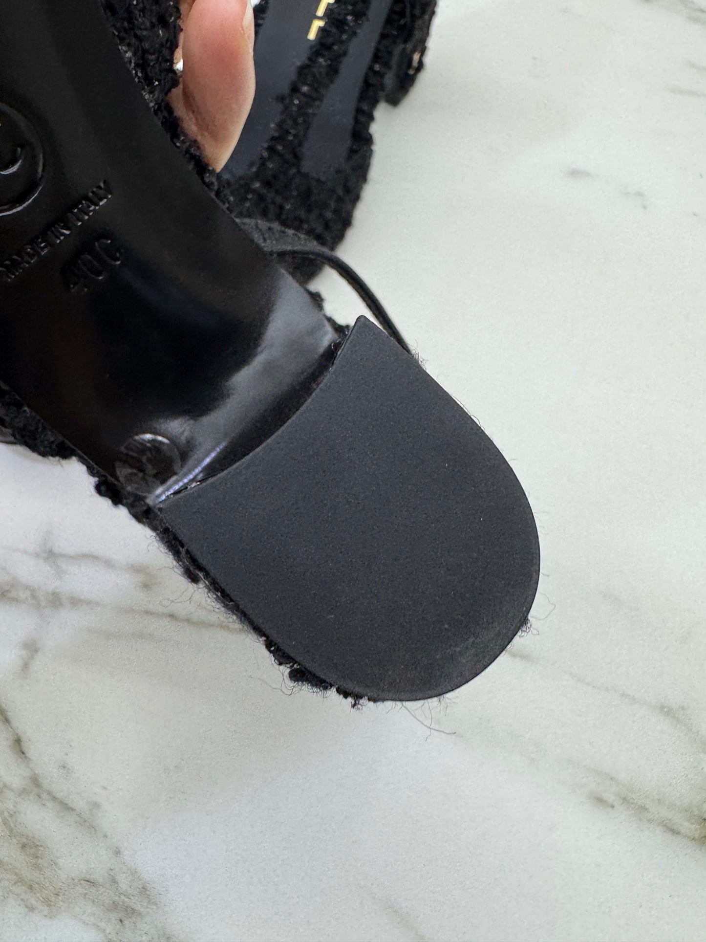 CHANEL 25A粗毛呢 Slingback