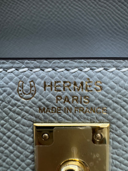 HERMES Kelly 25 冰川藍拼奶昔白 Epsom 香檳金扣 8U Bleu Glacier/ 10 Craie PBHW