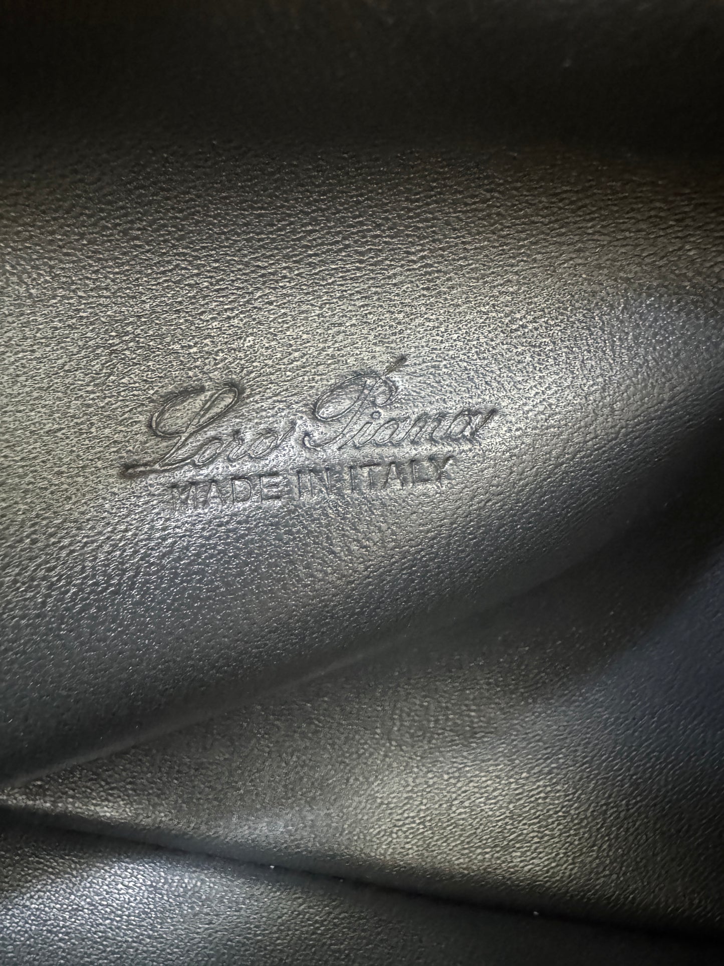 LORO PIANA Extra Pocket 19 海軍藍金扣