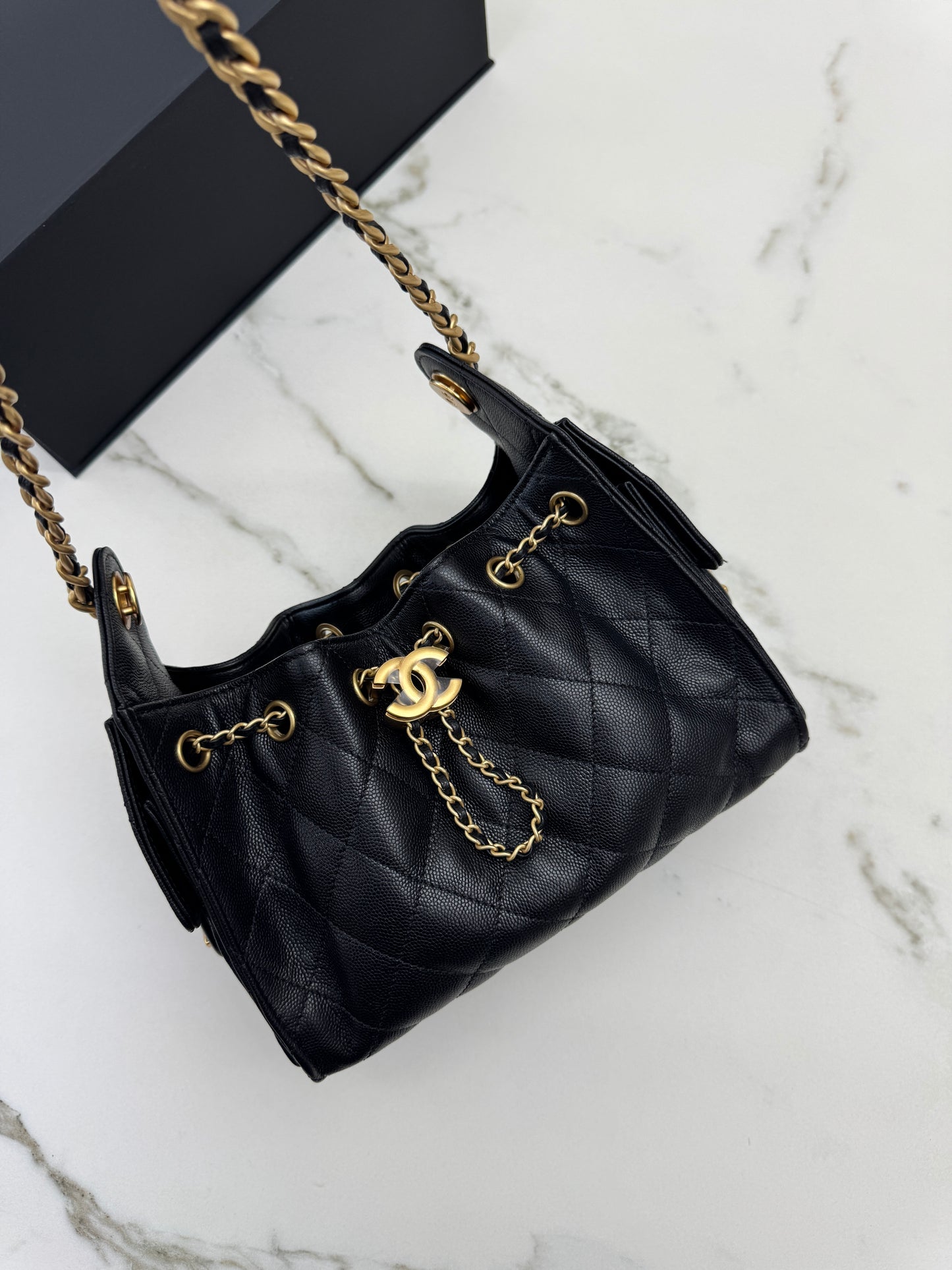 CHANEL Mini 25 Bag 黑色荔枝皮 金扣 Caviar Calfskin GHW