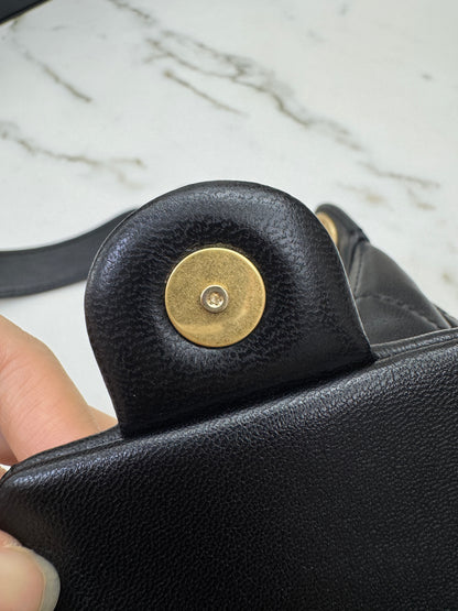 CHANEL 25C 多口袋Hobo 黑色