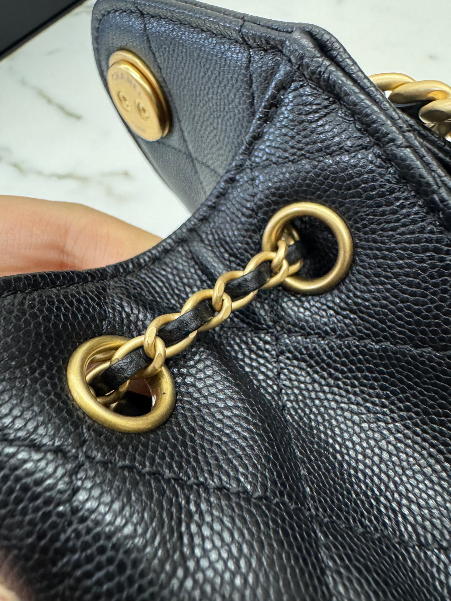 CHANEL Mini 25 Bag 黑色荔枝皮 金扣 Caviar Calfskin GHW