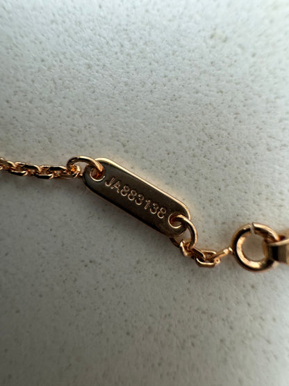 VCA Sweet Alhambra Bracelet 紅玉髓