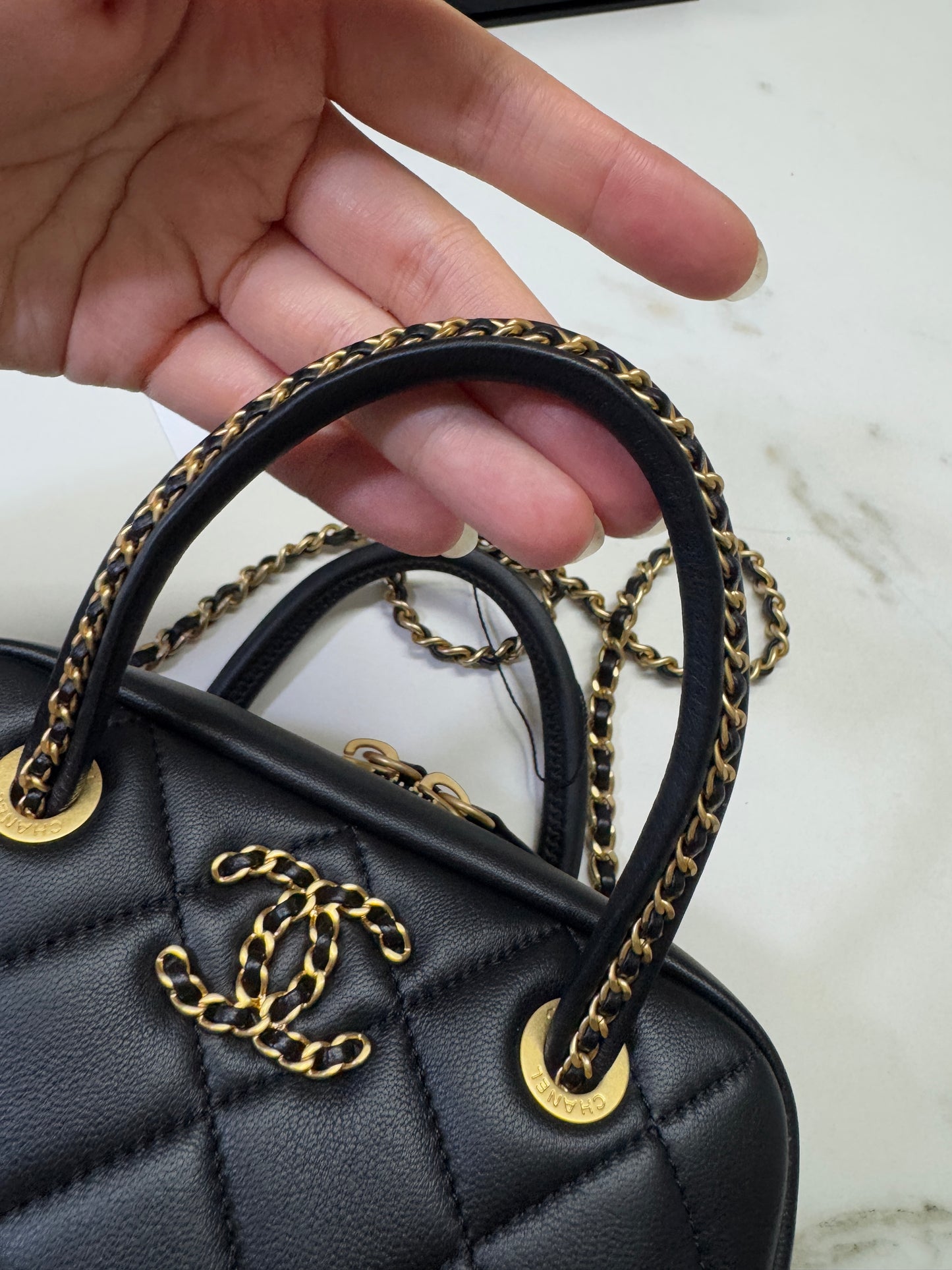 CHANEL 25C 19系列相機包