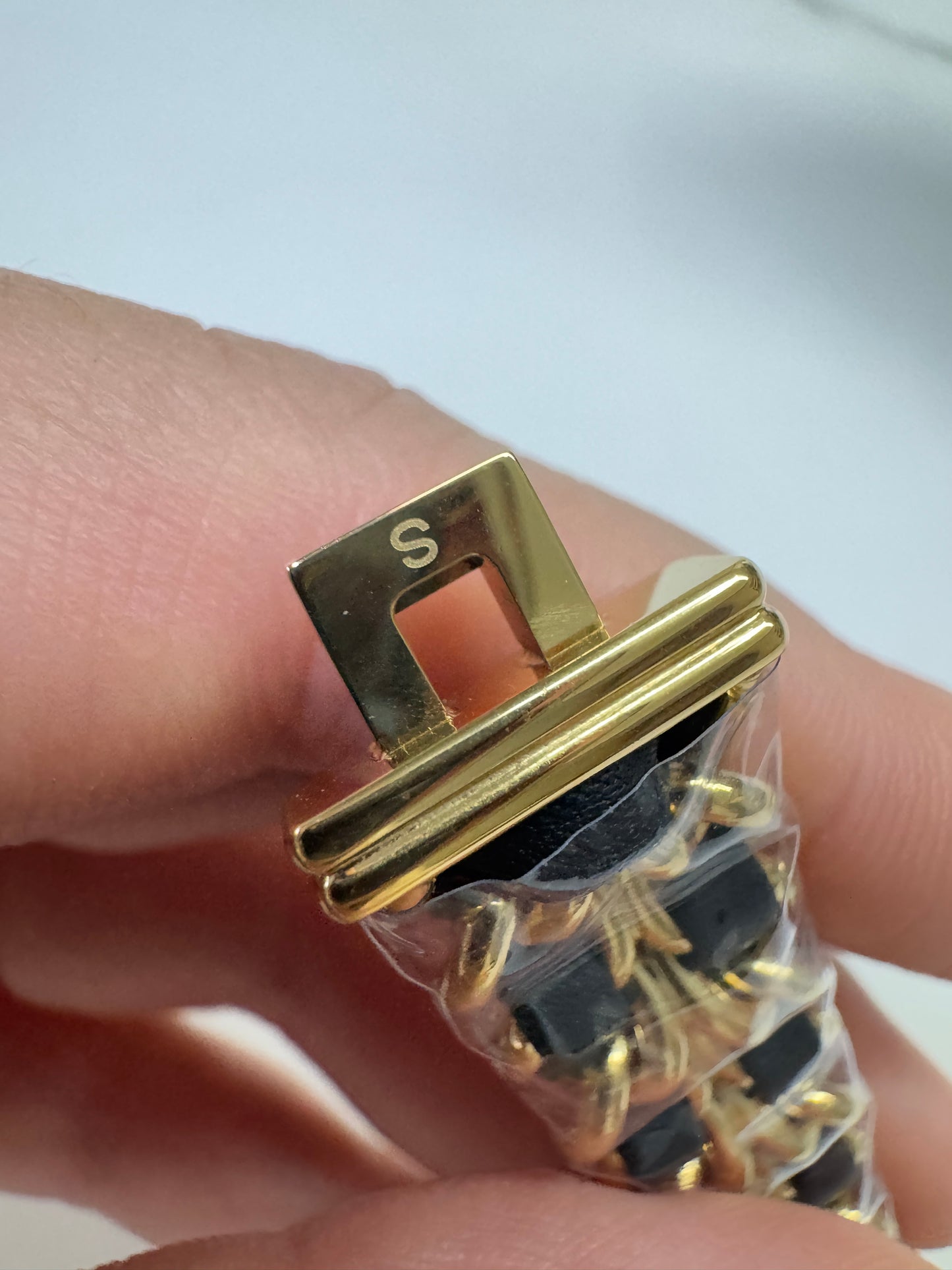 CHANEL Premier 小方糖黑金手錶