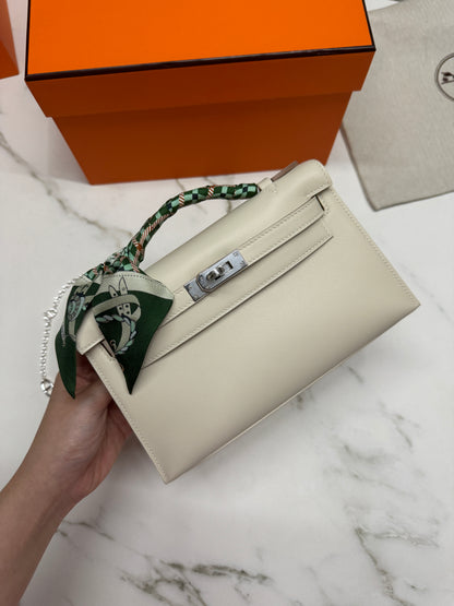 HERMES Mini Kelly I 奶昔白銀扣 Kelly 一代 Kelly Pochette