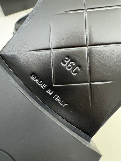 CHANEL 25K T字厚底樂福鞋