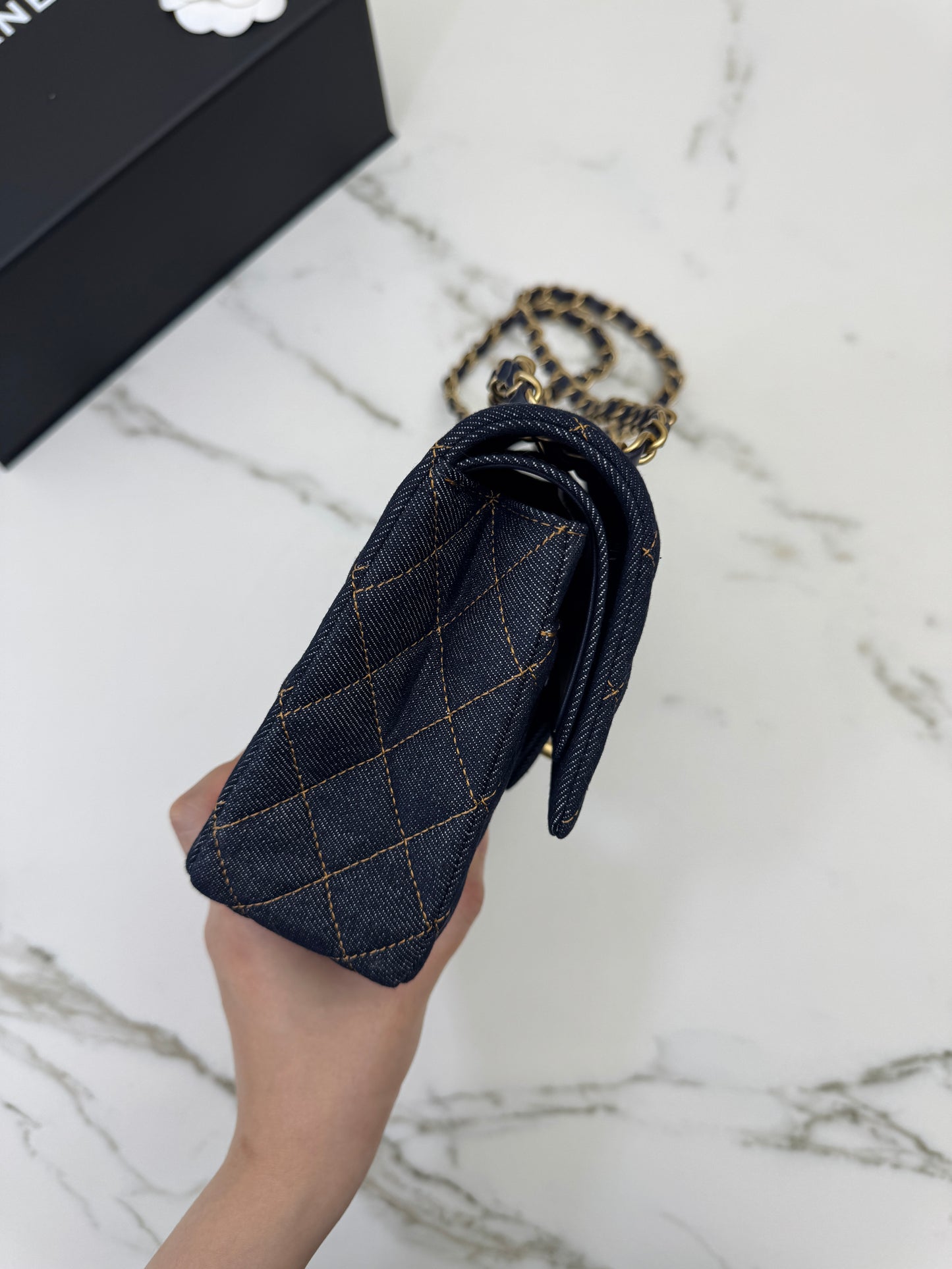 CHANEL 26P深藍牛仔 CF25 Medium