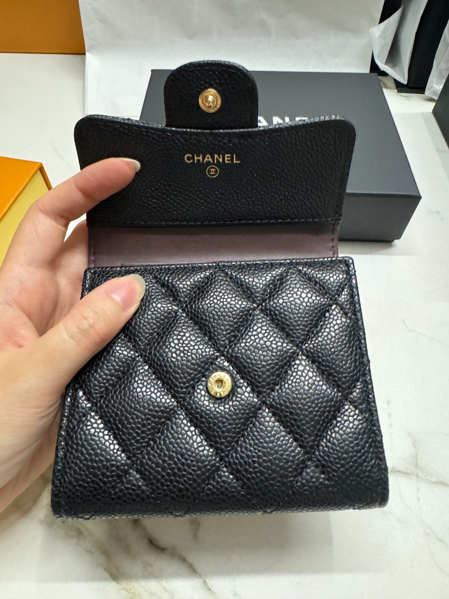 CHANEL CF三摺錢包 黑金 HAAS牛皮