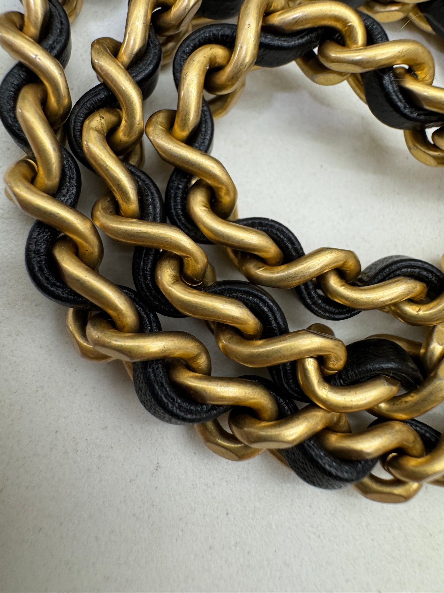 CHANEL 24C雙金珠中號22cm