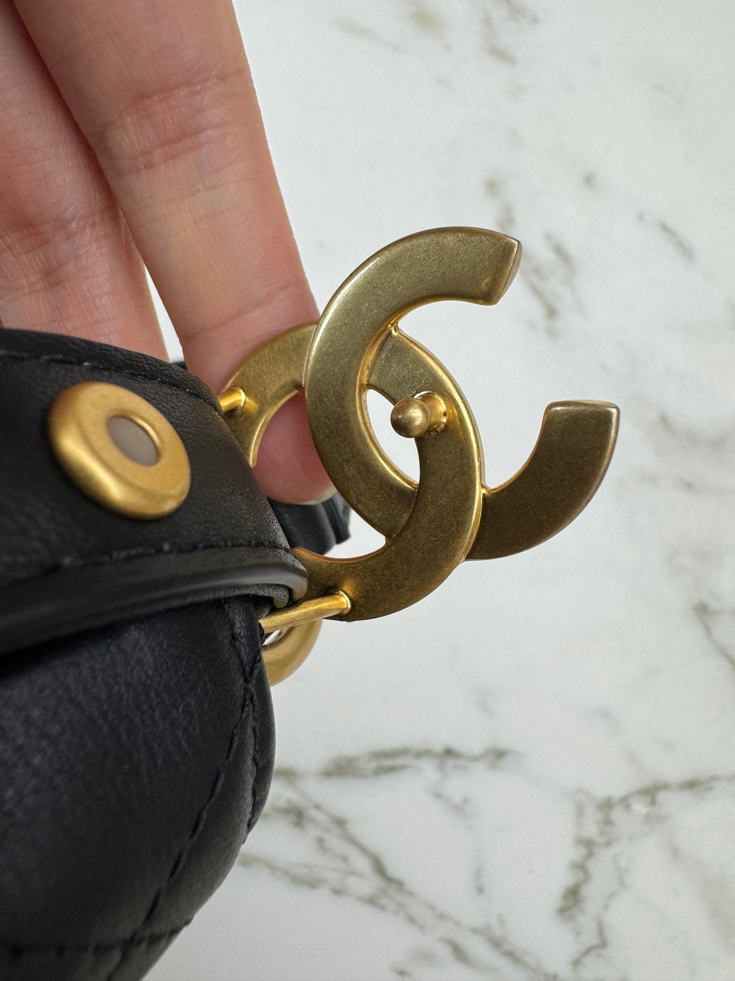 CHANEL 25S 兩用Hobo雙肩包 Medium