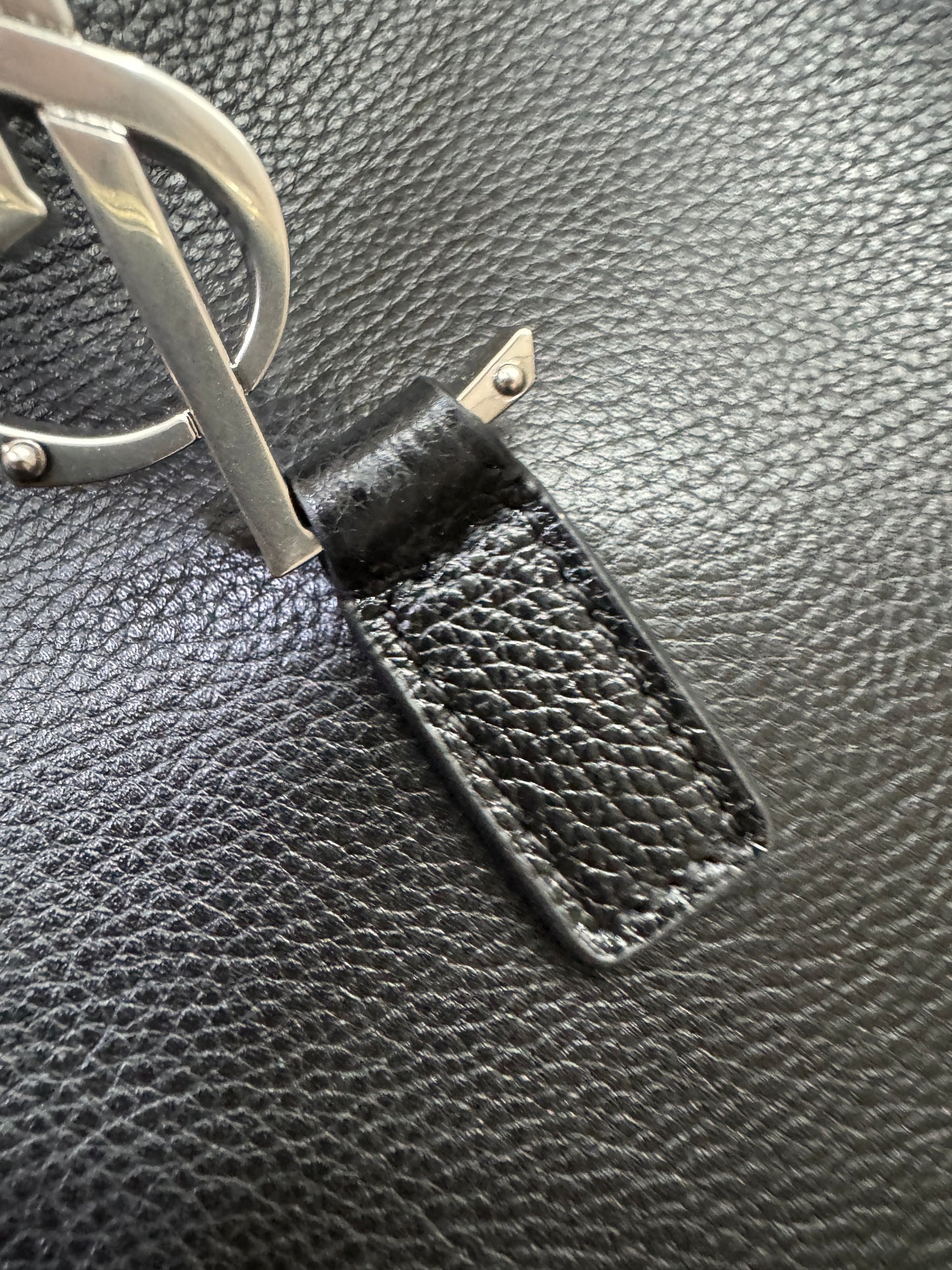 YSL LE 5 A 7 Hobo 黑銀 Large