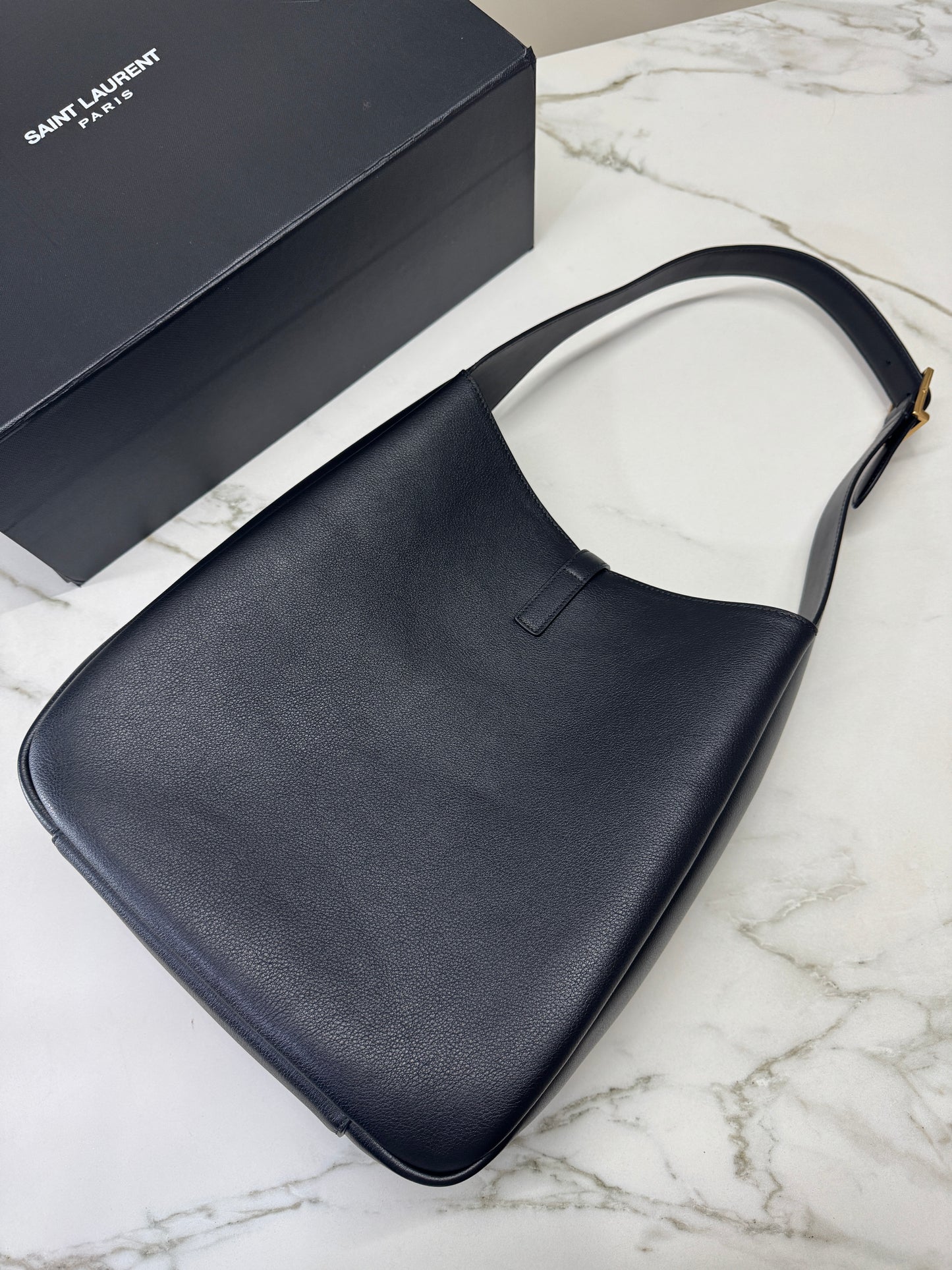 YSL LE 5 A 7 Hobo Large