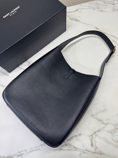 YSL LE 5 A 7 Hobo Large
