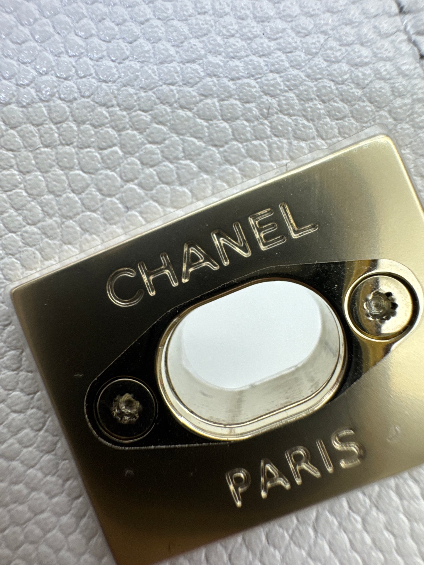 CHANEL Coco Handle Nano 白色
