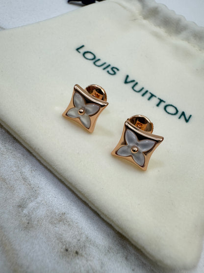 LV Color Blossom 白貝母耳環