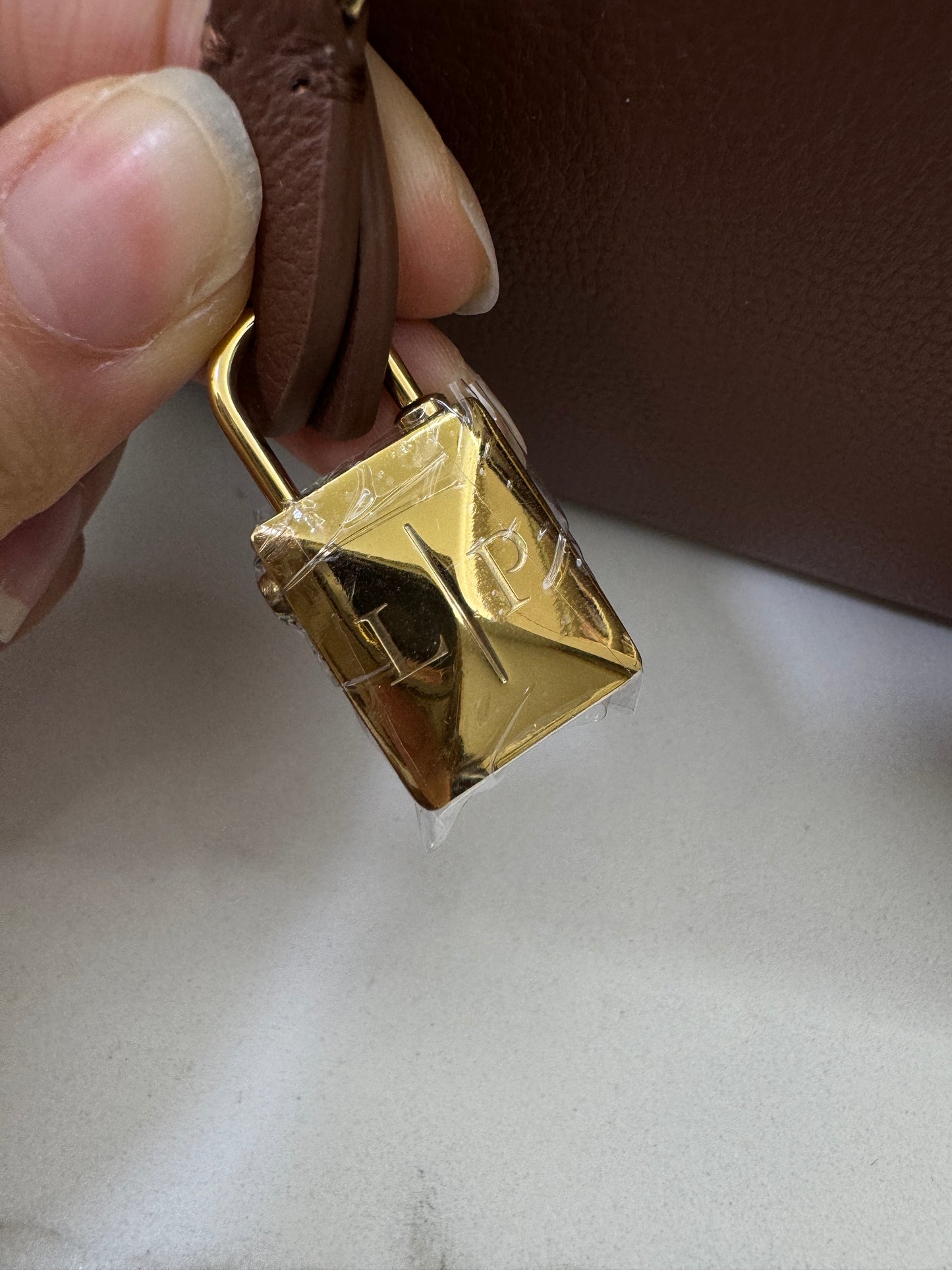 LORO PIANA Extra Bag 23 焦糖棕色