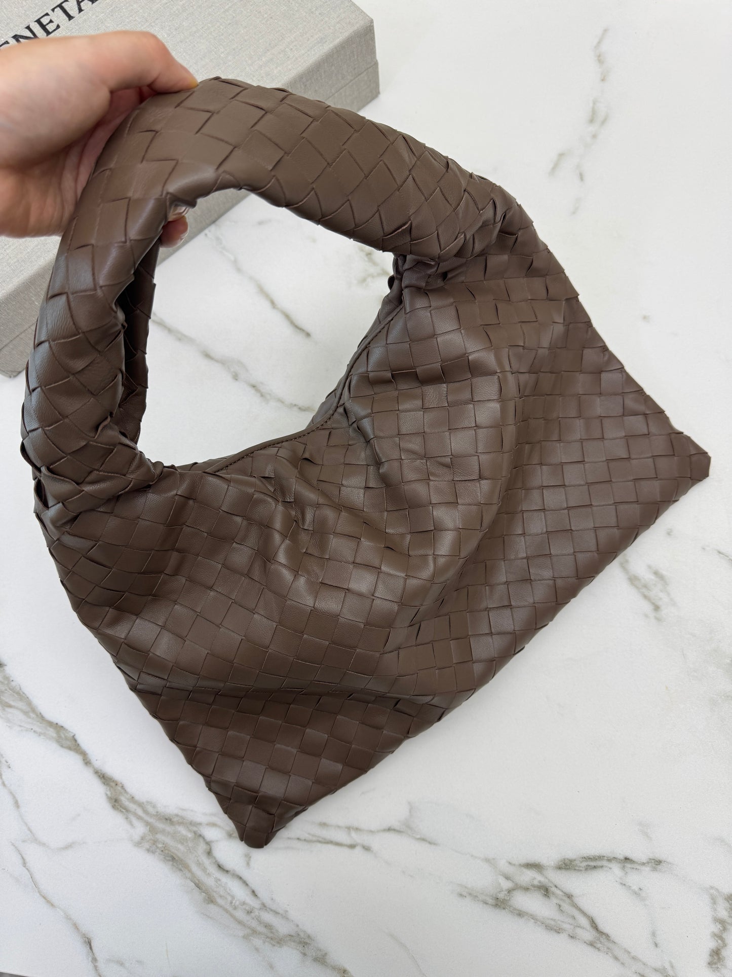 BV Hop Small Pinecone