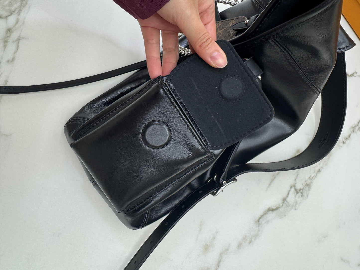 LV Carryall Cargo Vibe PM Black