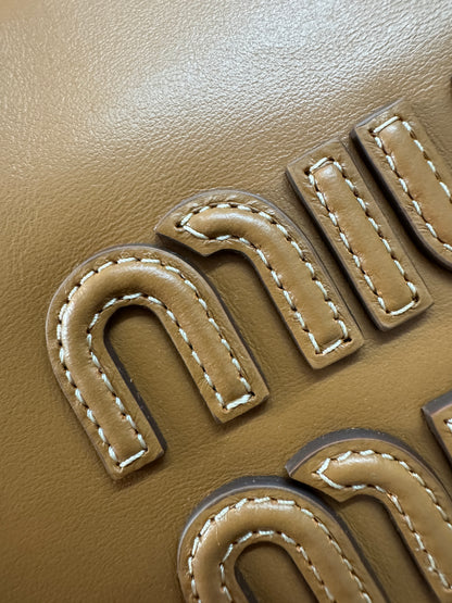 MIU MIU Ivy Tote Regular 淺棕色