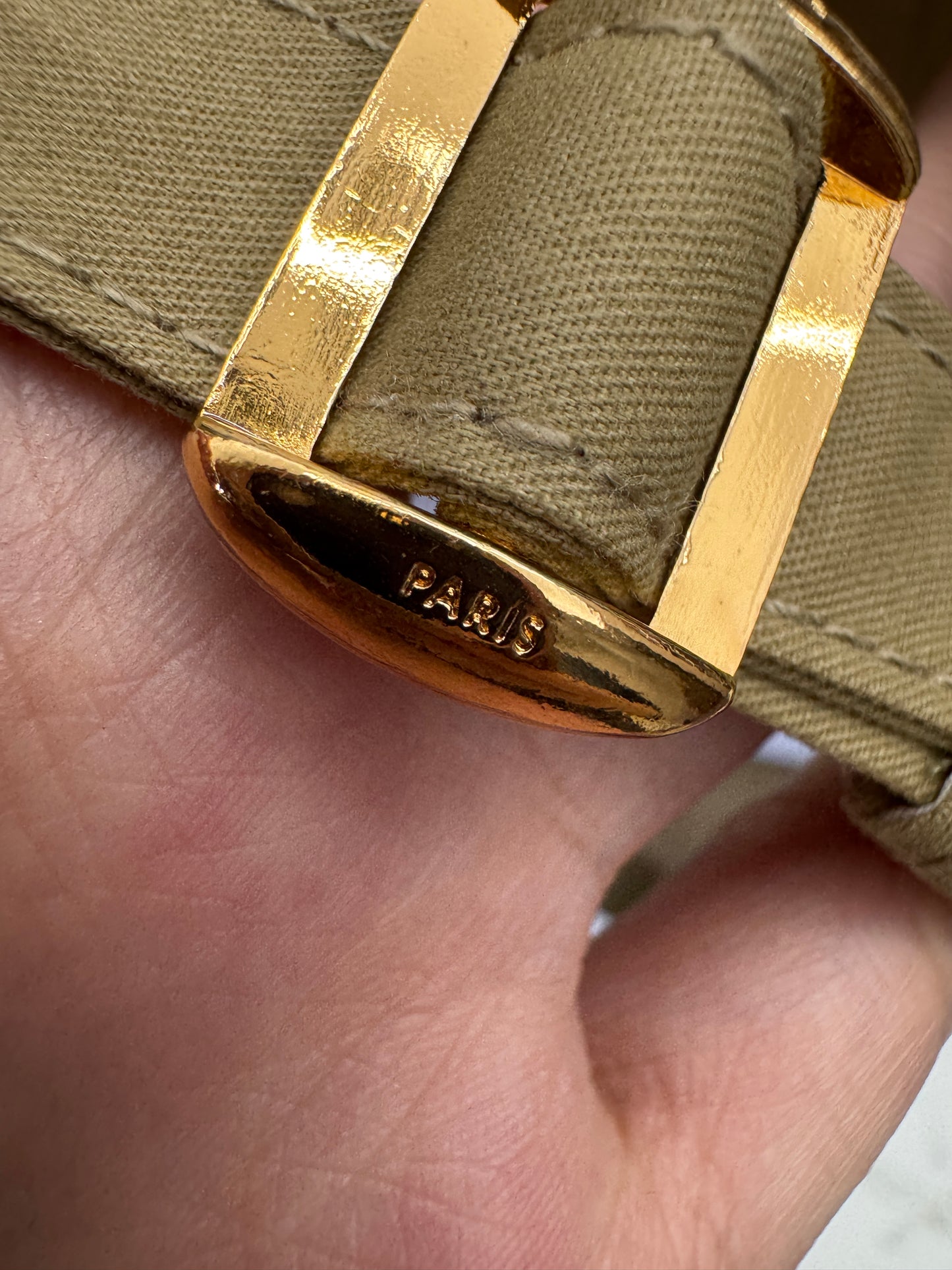 CELINE 凱旋門鴨舌帽 卡其色