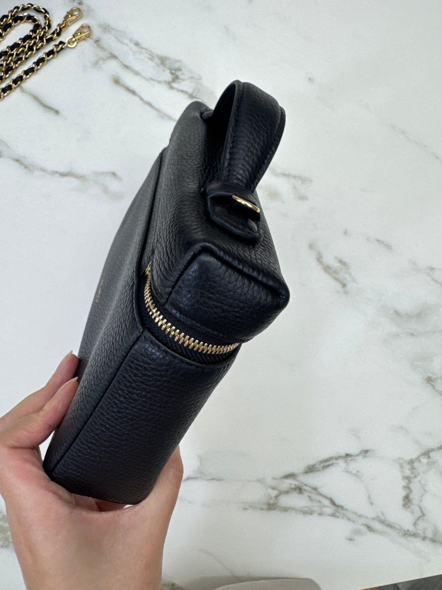 CHANEL 26A 荔枝紋LP盒子包 中號23cm
